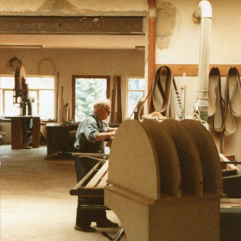 Sigfried Faltin in der Tischlerei
